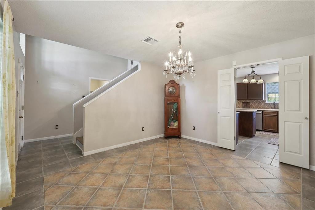 9540 Northmeadow Drive, Beaumont, Texas image 5