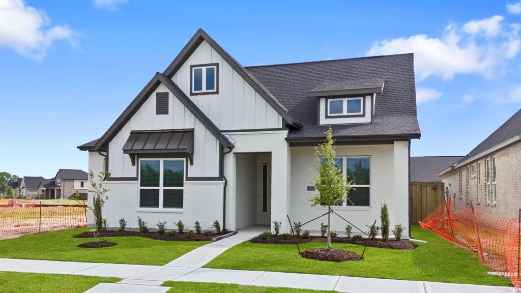 12006 Salty Bend Drive, Mont Belvieu, Texas image 3
