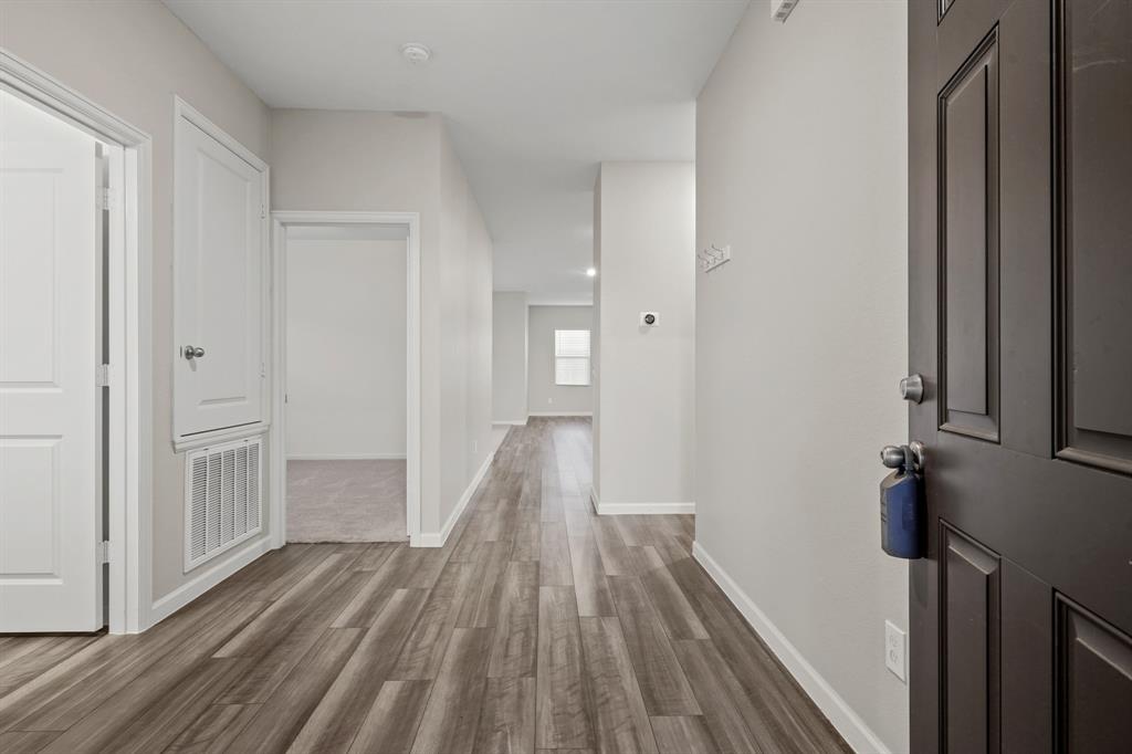 6306 Highland Trail Drive