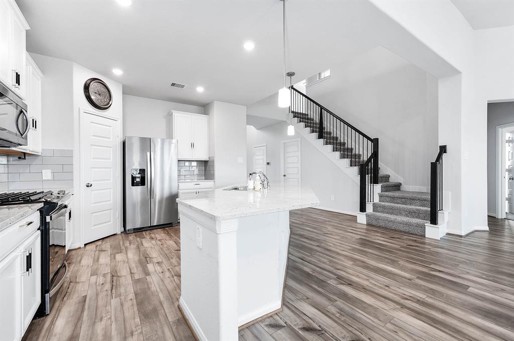 property-search 2 1314 Eagle Pass Drive
