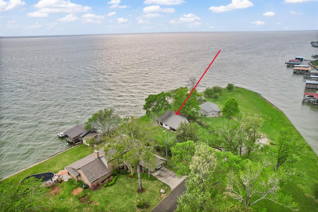 561 Mallard Point, Livingston, Texas image 5