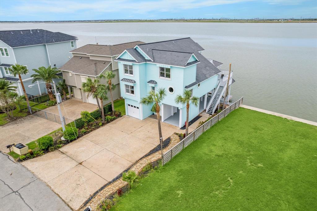 1322 Outrigger