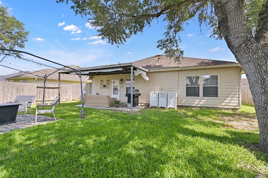 2910 Meridian Bay Lane, Dickinson, Texas image 26