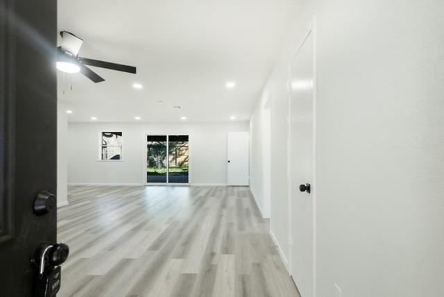 1840 El Mar Lane, Seabrook, Texas image 3