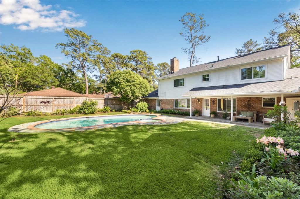 12310 Old Oaks Drive, Houston, Texas image 4