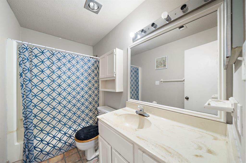 9527 Windswept Lane #9527, Houston, Texas image 6