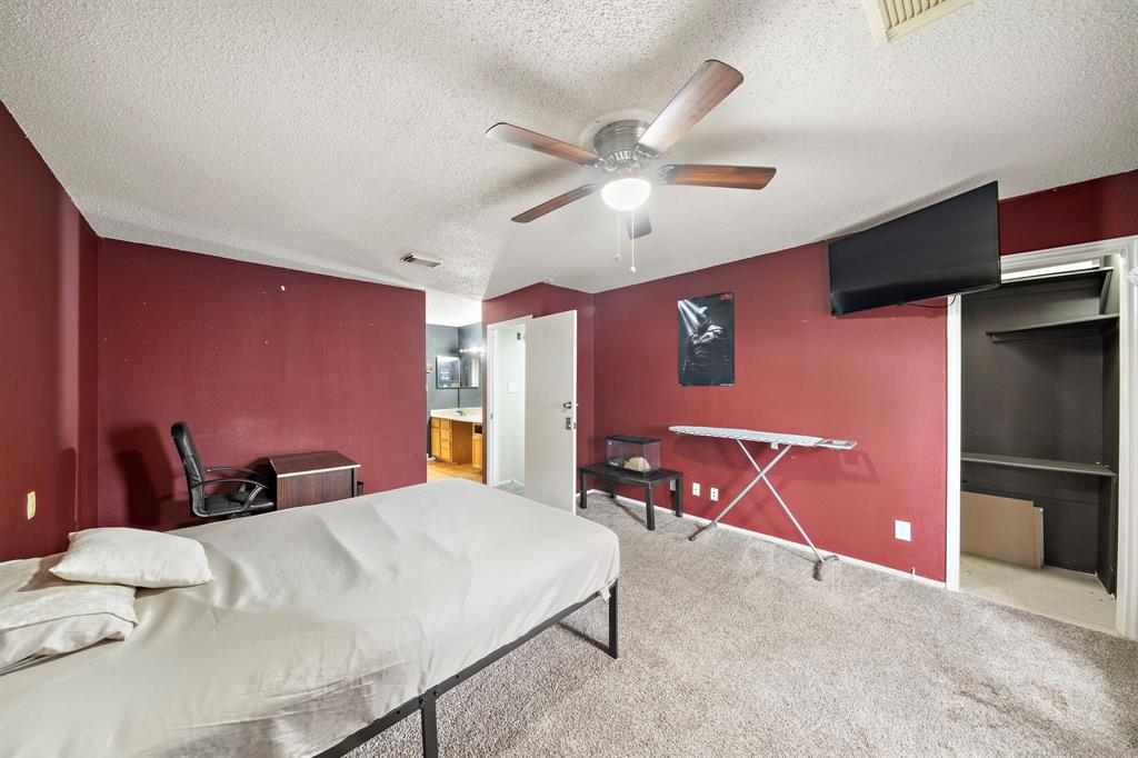 9527 Windswept Lane #9527, Houston, Texas image 7