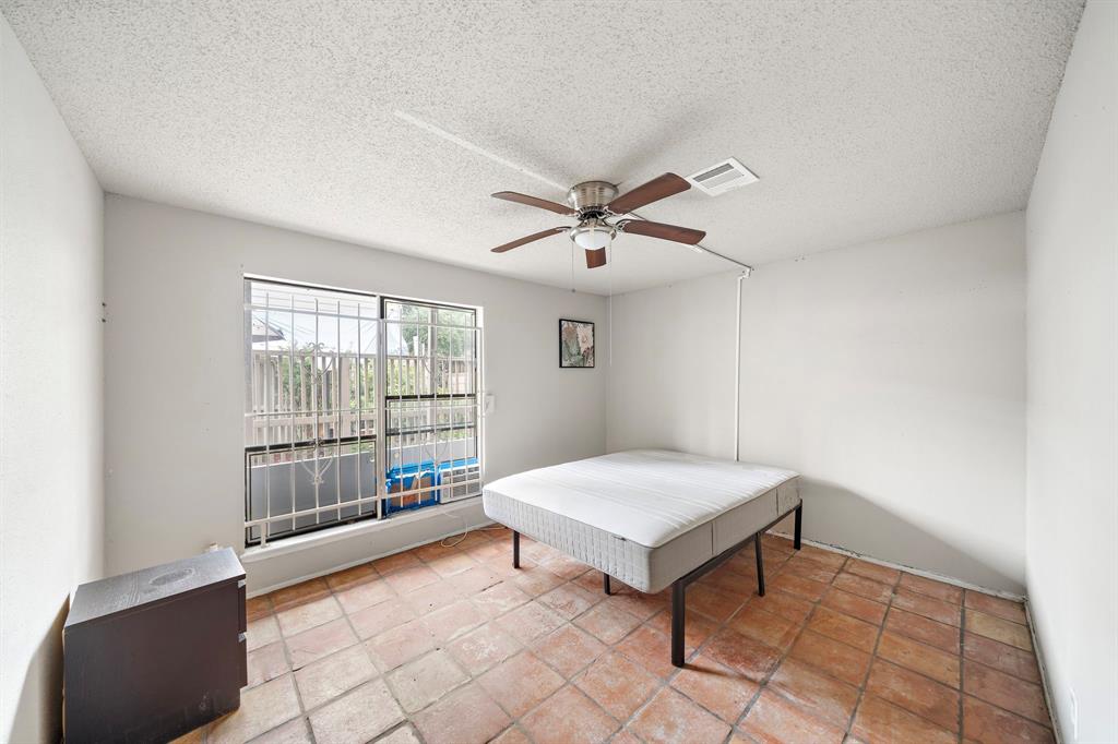 9527 Windswept Lane #9527, Houston, Texas image 5