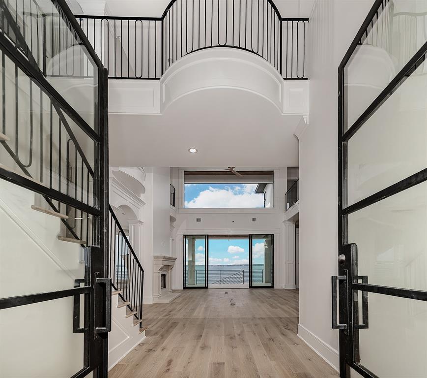 12361 Oak Cove Pointe