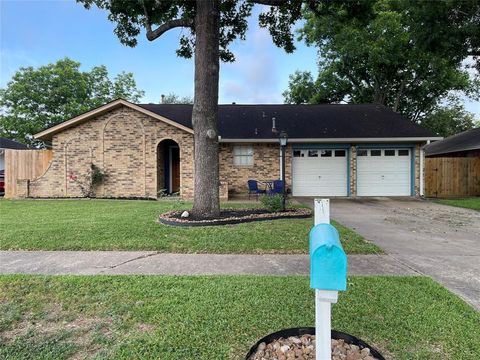 15530 EDENVALE Street Friendswood TX 77546