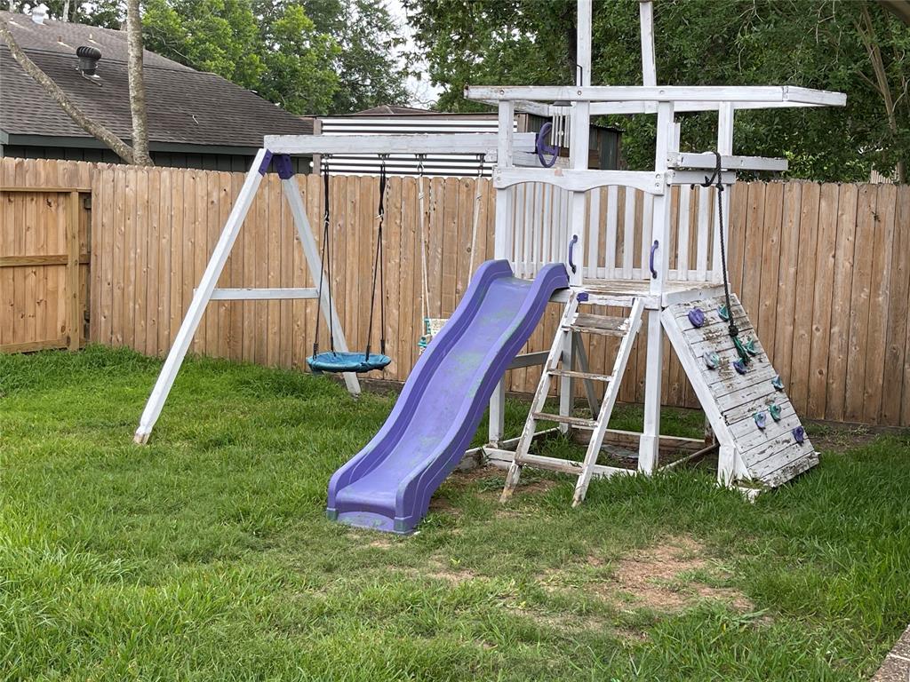 15530 Edenvale Street, Friendswood, Texas image 27