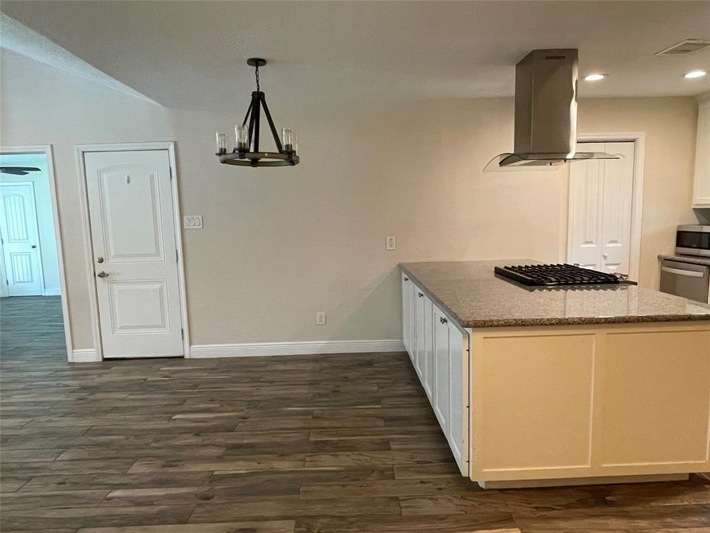 15530 Edenvale Street, Friendswood, Texas image 11