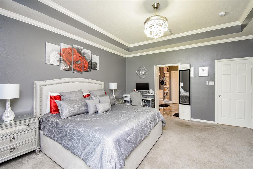 24018 Rain Creek Drive, Tomball, Texas image 21