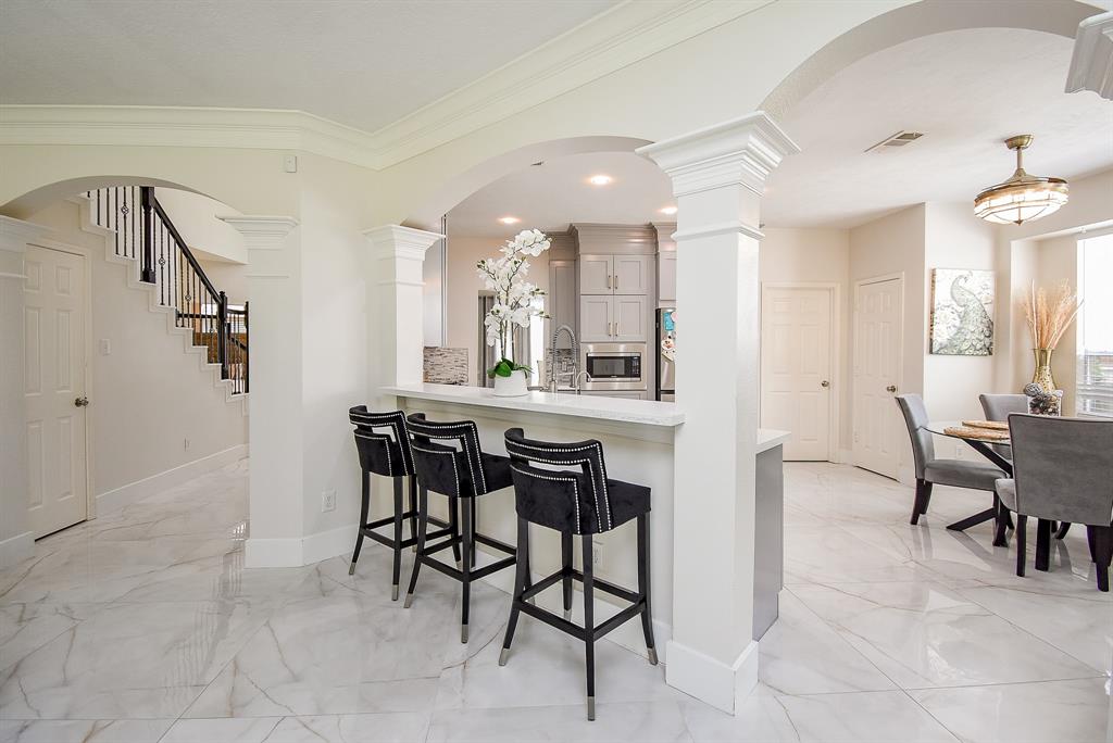 24018 Rain Creek Drive, Tomball, Texas image 12
