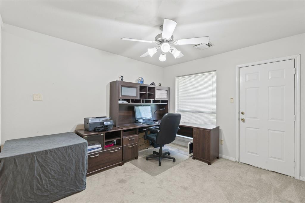 4111 Country Club Drive, Dickinson, Texas image 8