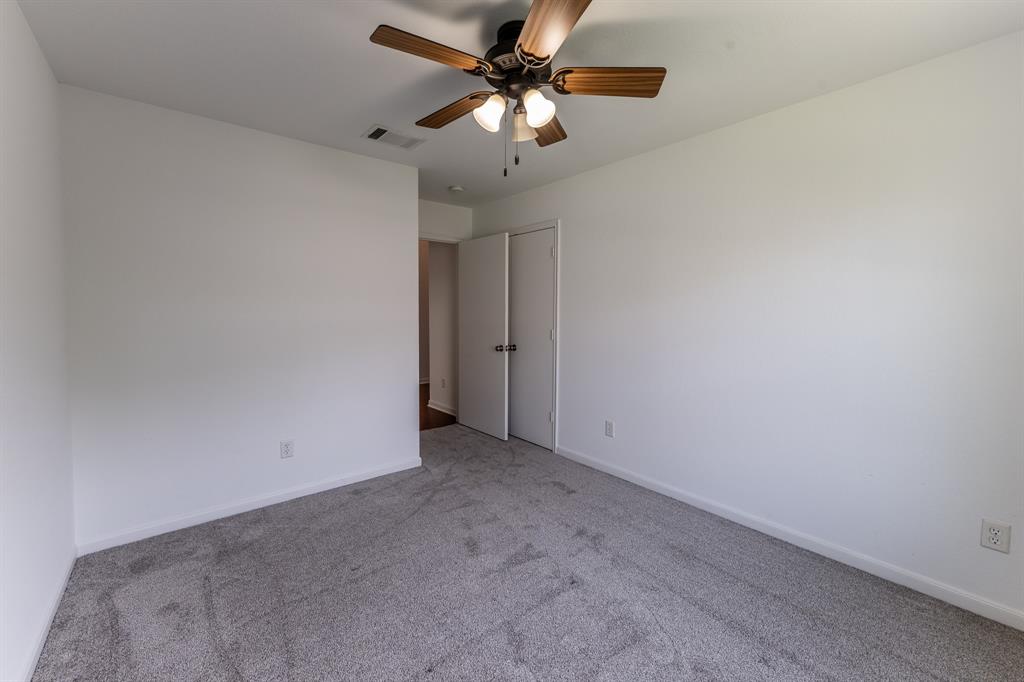 115 Enfield Court, Huntsville, Texas image 39