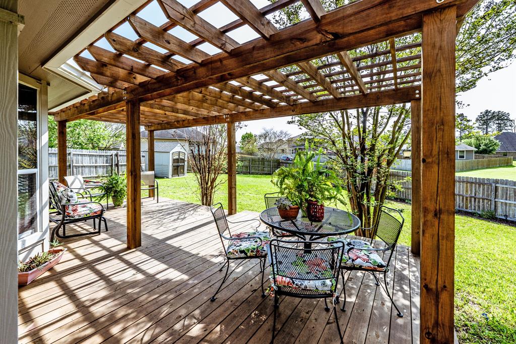 115 Enfield Court, Huntsville, Texas image 6