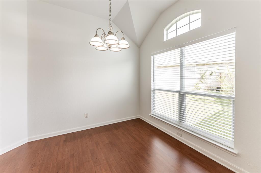 115 Enfield Court, Huntsville, Texas image 17