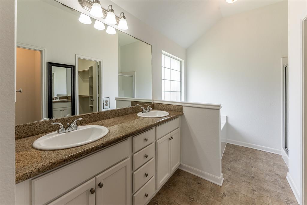 115 Enfield Court, Huntsville, Texas image 31
