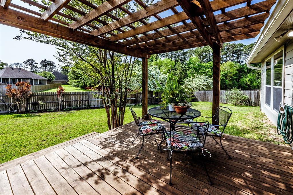 115 Enfield Court, Huntsville, Texas image 50