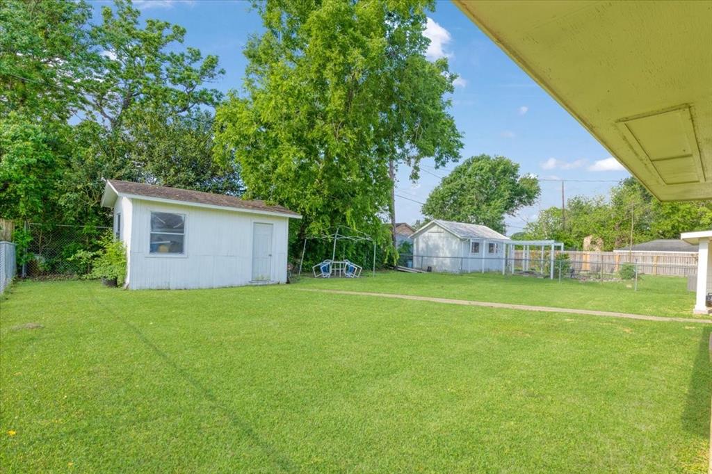922 Creager Street, Houston, Texas image 21