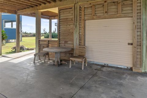 A home in Crystal Beach