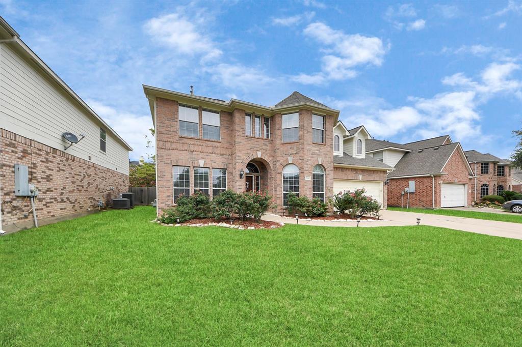 2614 Sunset Lake Drive, Sugar Land, Texas image 43