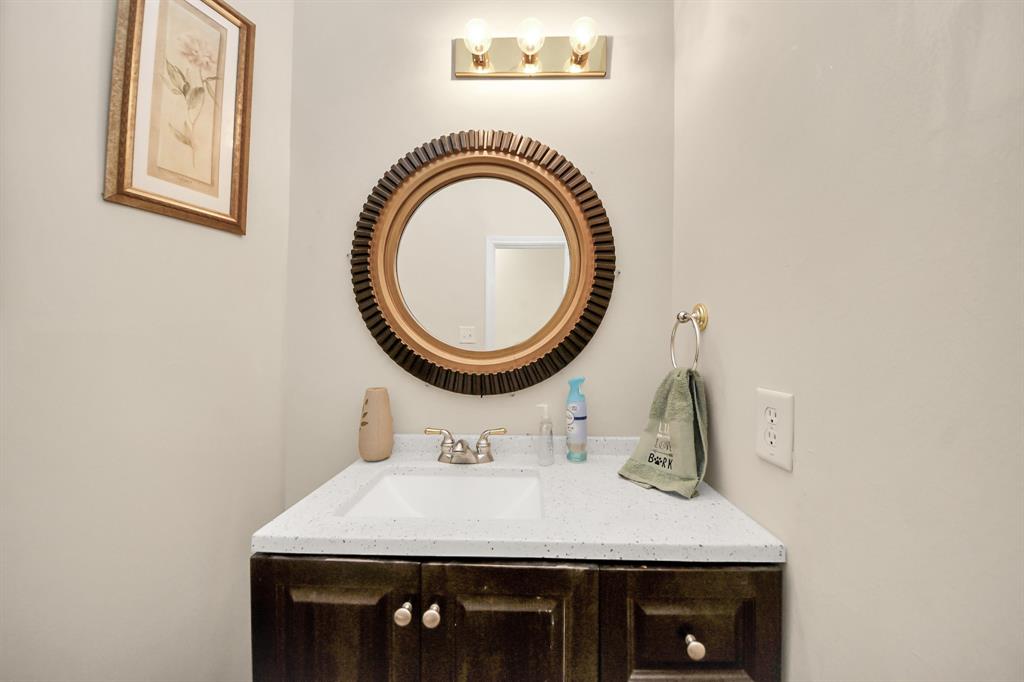 2614 Sunset Lake Drive, Sugar Land, Texas image 21