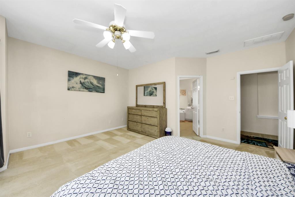 2614 Sunset Lake Drive, Sugar Land, Texas image 31