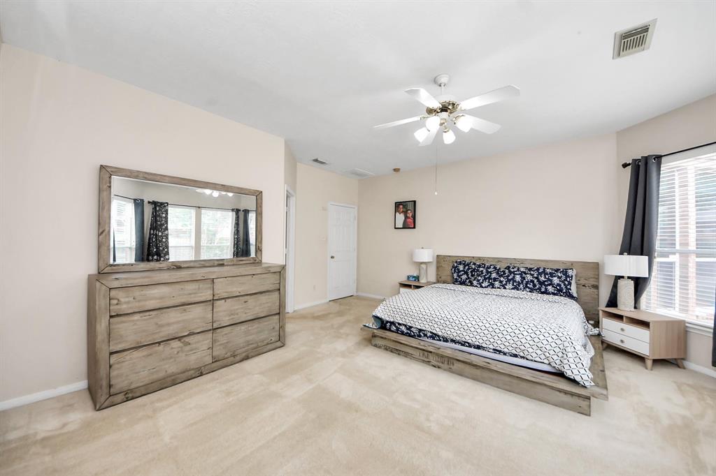 2614 Sunset Lake Drive, Sugar Land, Texas image 28