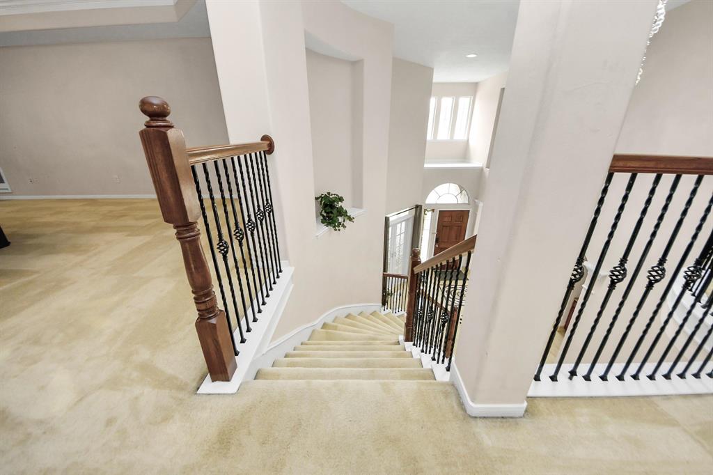 2614 Sunset Lake Drive, Sugar Land, Texas image 25