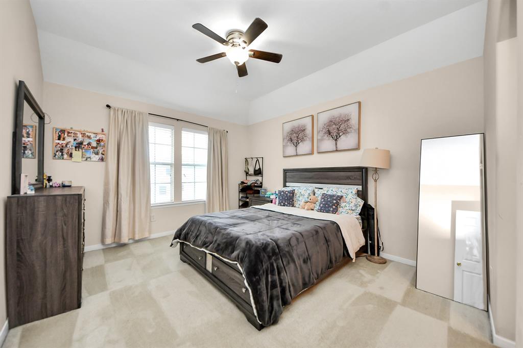 2614 Sunset Lake Drive, Sugar Land, Texas image 40
