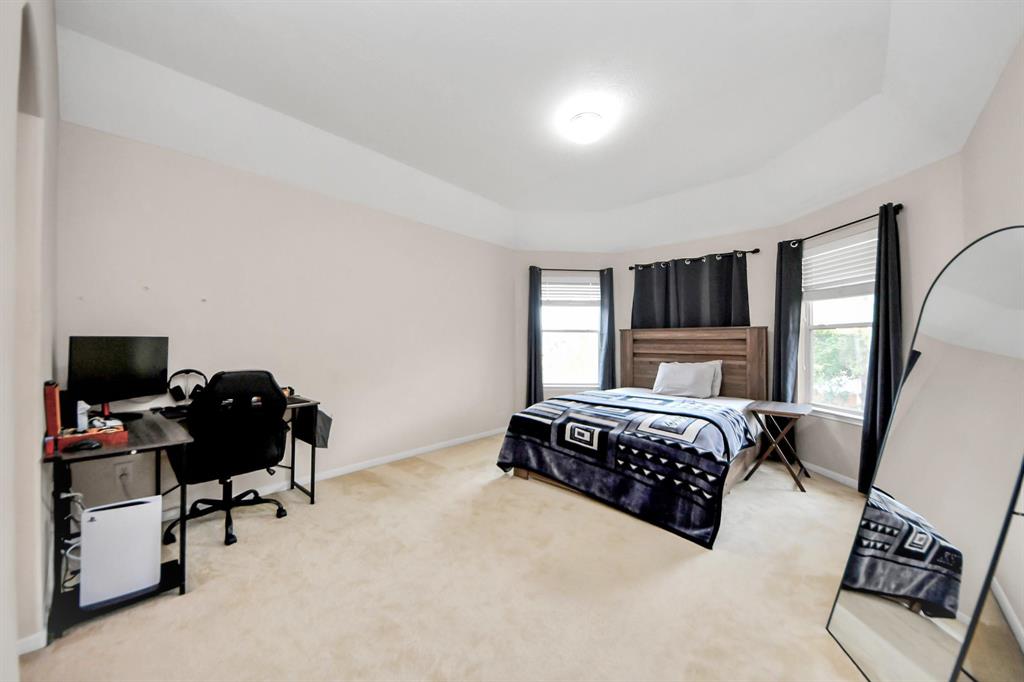 2614 Sunset Lake Drive, Sugar Land, Texas image 26
