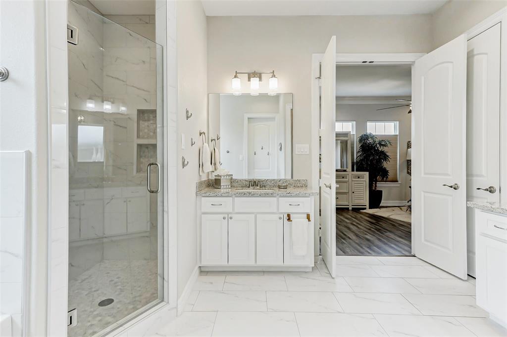 321 Twin Timbers Lane, Kemah, Texas image 27