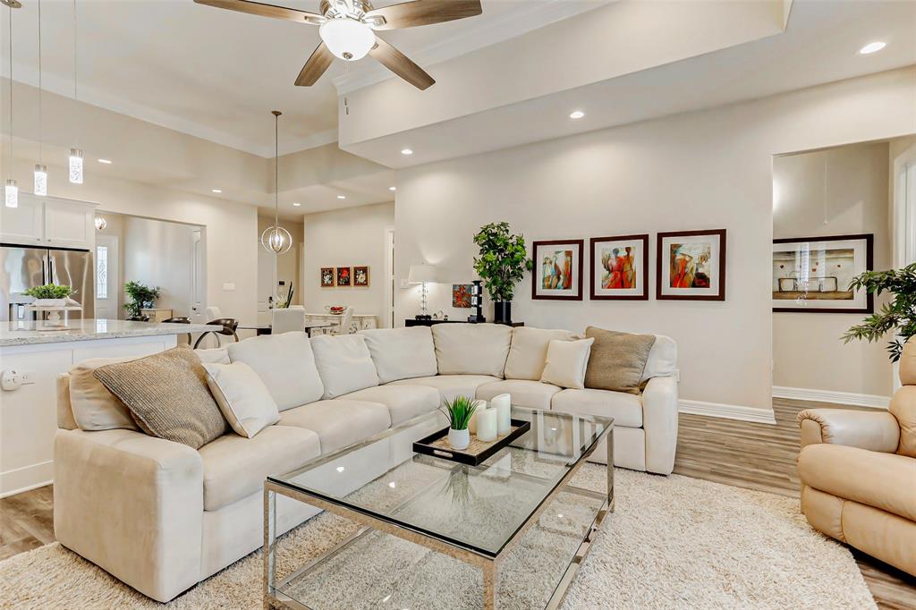 321 Twin Timbers Lane, Kemah, Texas image 17