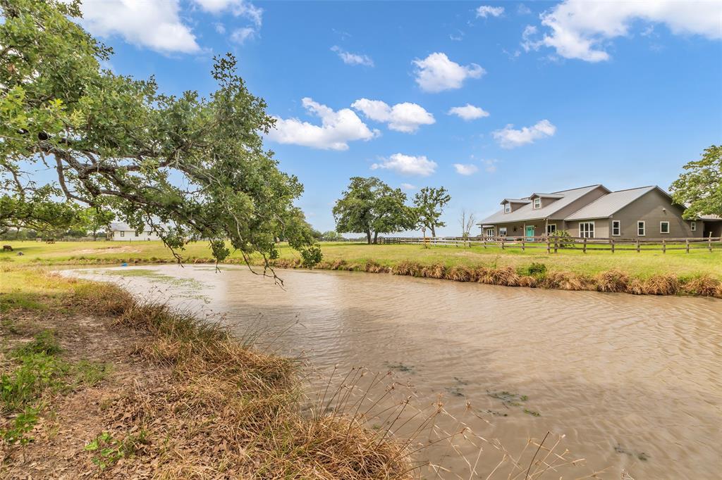 3738 E Parker Road Rd, Muldoon, Texas image 40