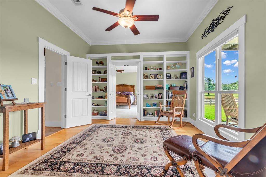 3738 E Parker Road Rd, Muldoon, Texas image 21