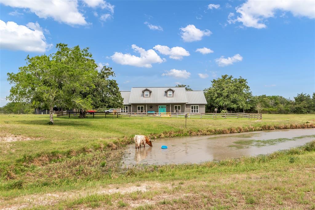 3738 E Parker Road Rd, Muldoon, Texas image 3