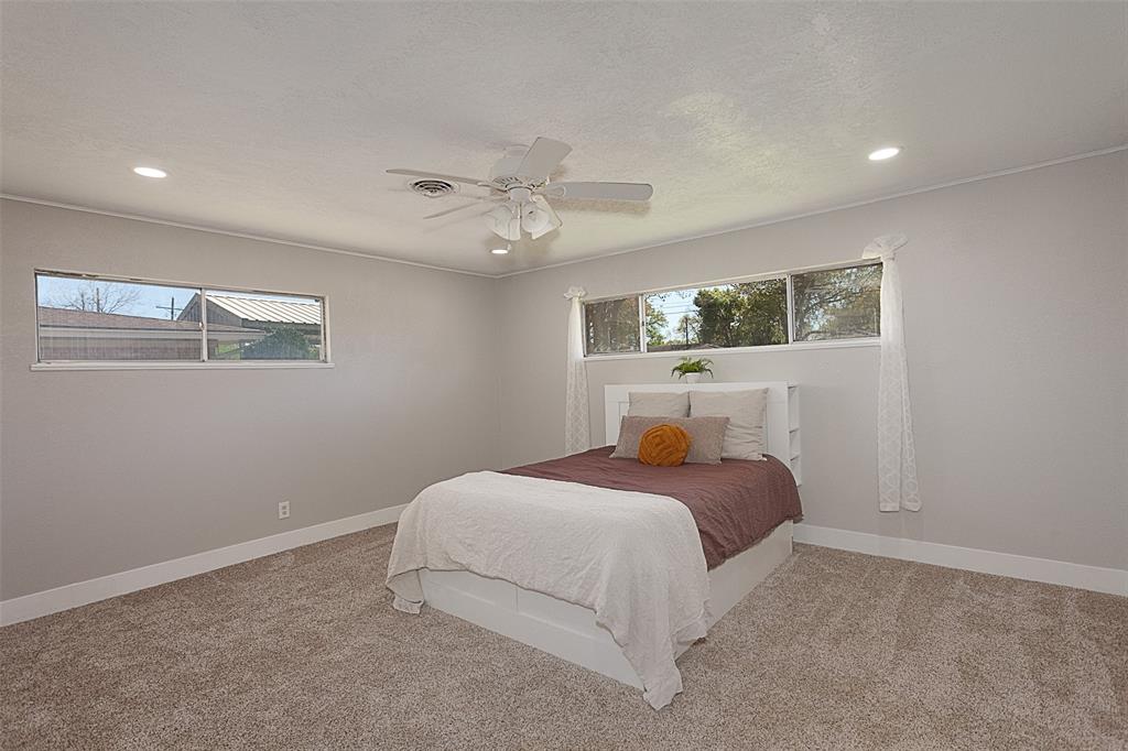 524 N 27th Street, Nederland, Texas image 31
