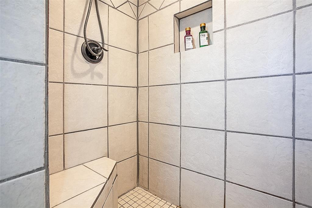 524 N 27th Street, Nederland, Texas image 27