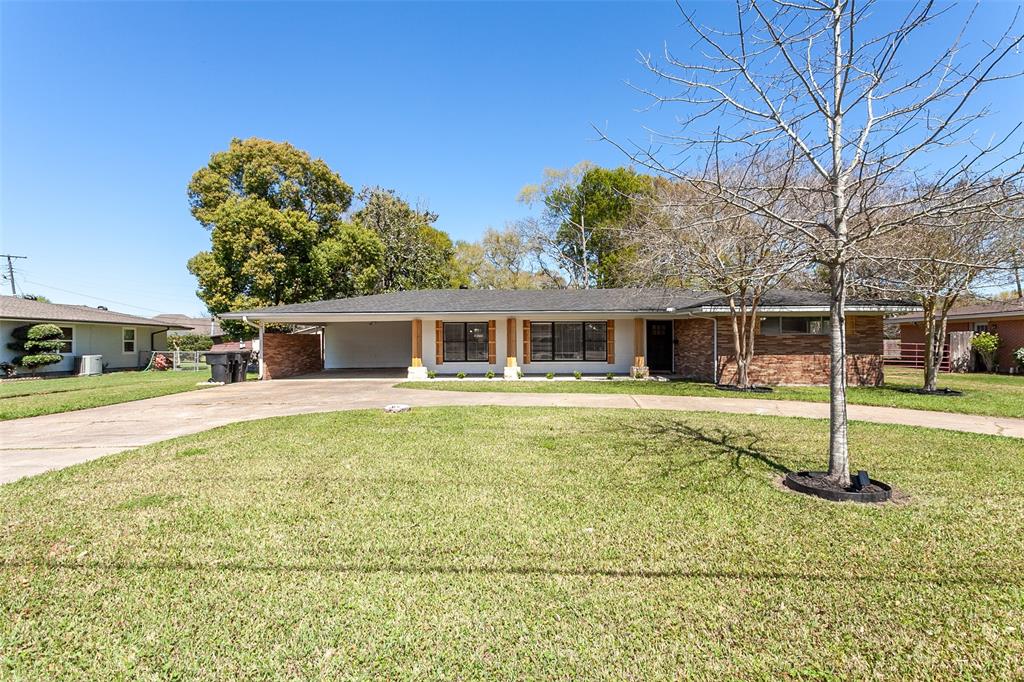 524 N 27th Street, Nederland, Texas image 3