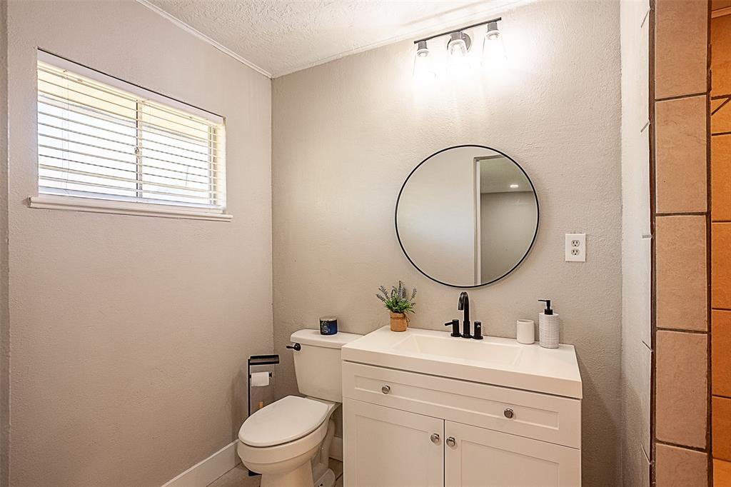 524 N 27th Street, Nederland, Texas image 25