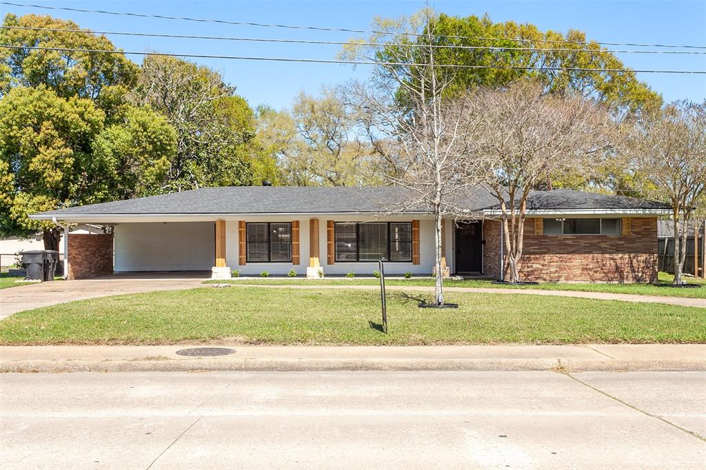 524 N 27th Street, Nederland, Texas image 1
