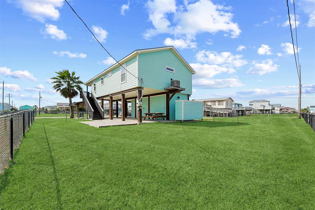 4215 Grayson Drive