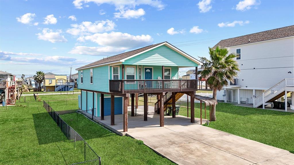4215 Grayson Drive