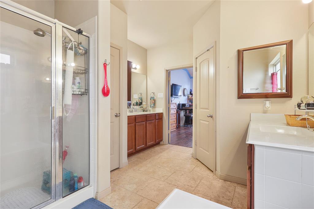 3215 Aegean Drive, Missouri City, Texas image 10