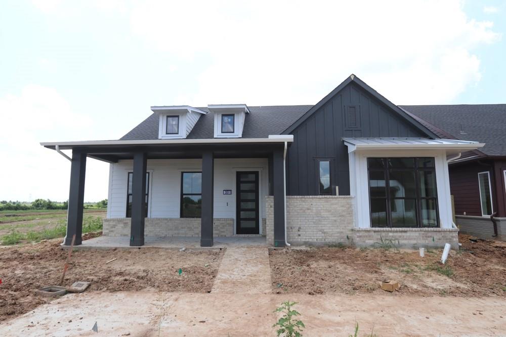 3511 Sapphire Court