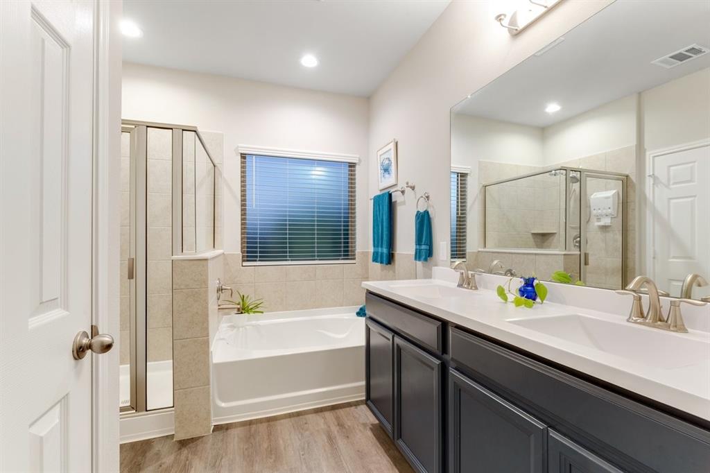 13521 Diamond Reef Lane, La Marque, Texas image 13
