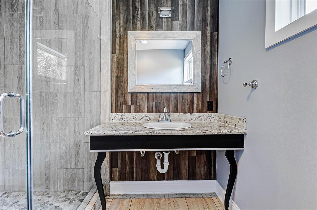 7029 Saint Augustine Street, Houston, Texas image 18