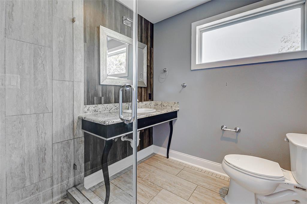 7029 Saint Augustine Street, Houston, Texas image 17